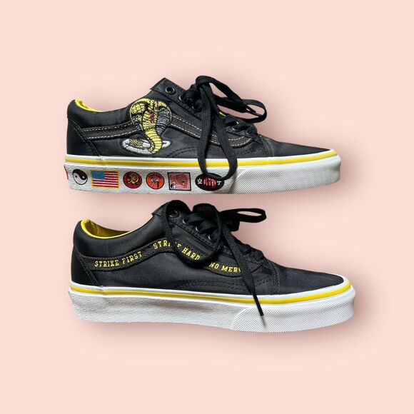 VANS x Cobra Kai Unisex, women 8, men 6.5 - Picture 3 of 4